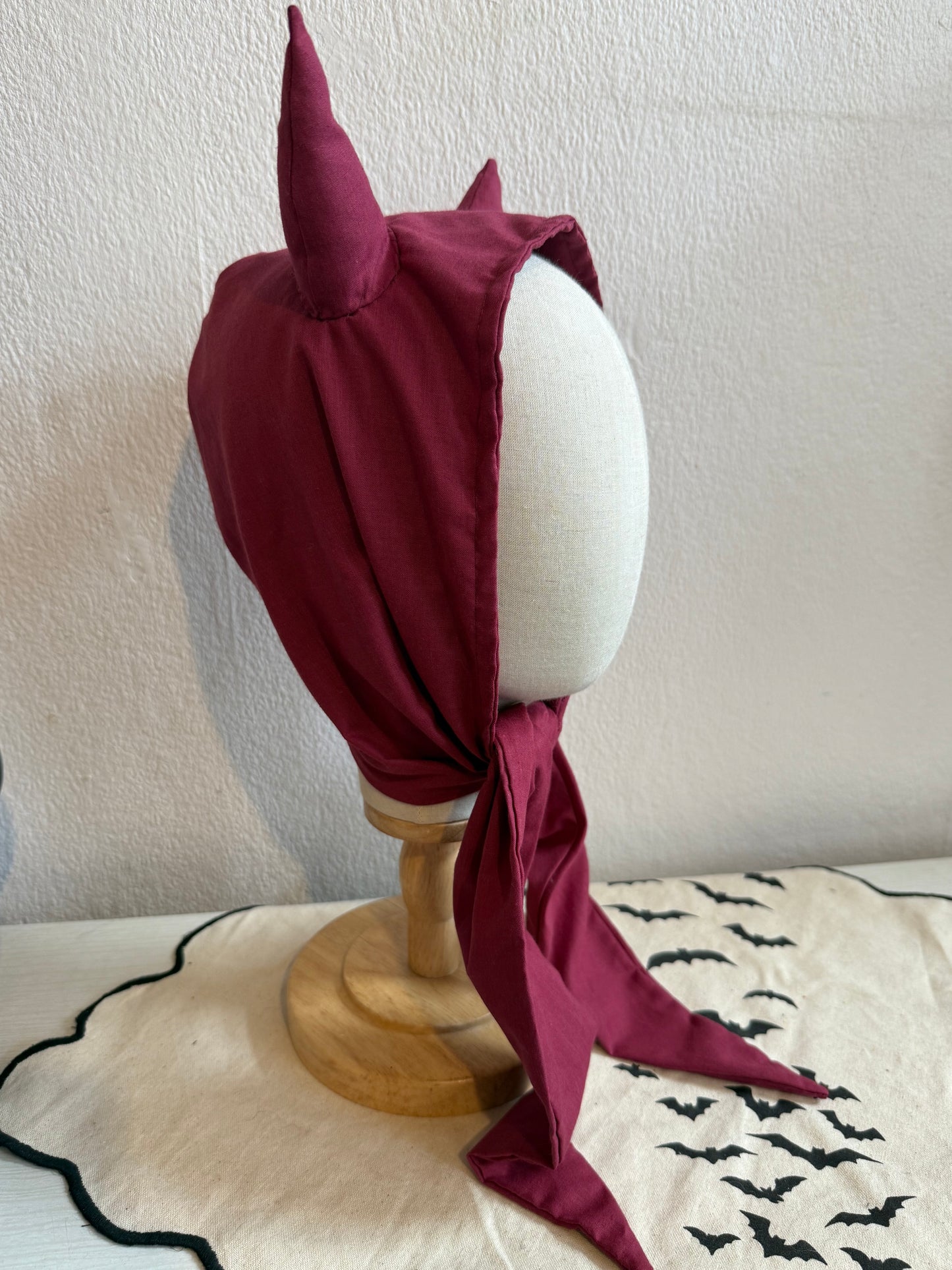 devil bonnet