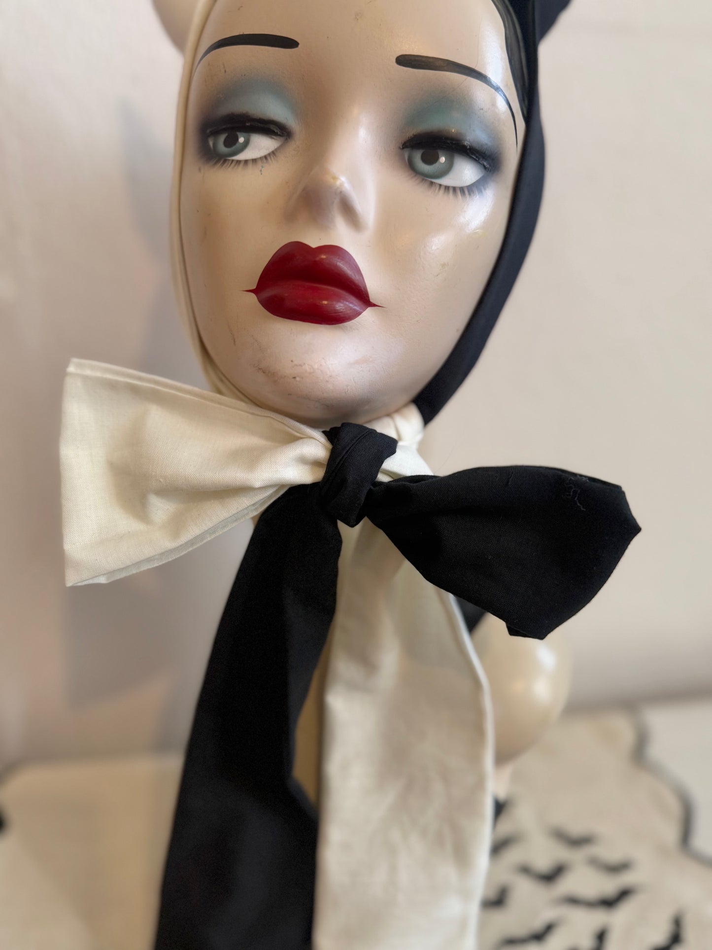 Little Devil Vintage Headband in Black & Off White