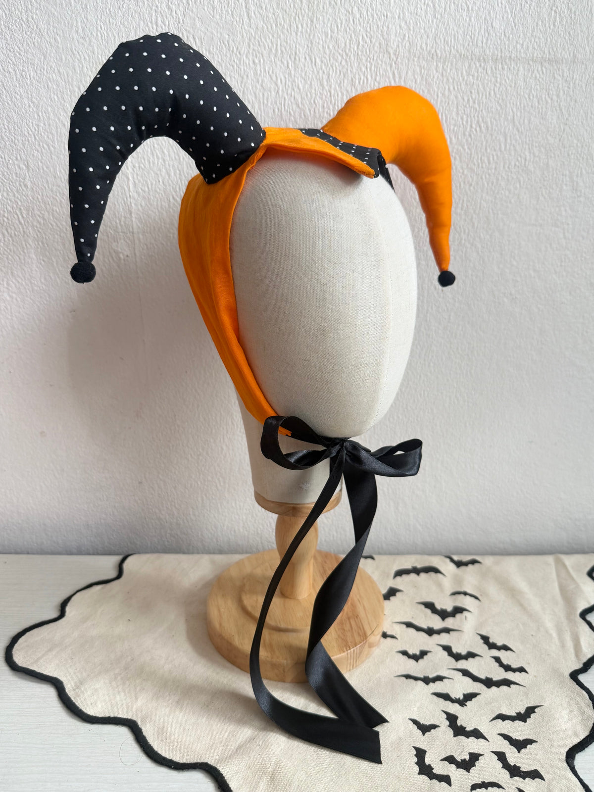 Jester Vintage Style Headband in Orange & Black