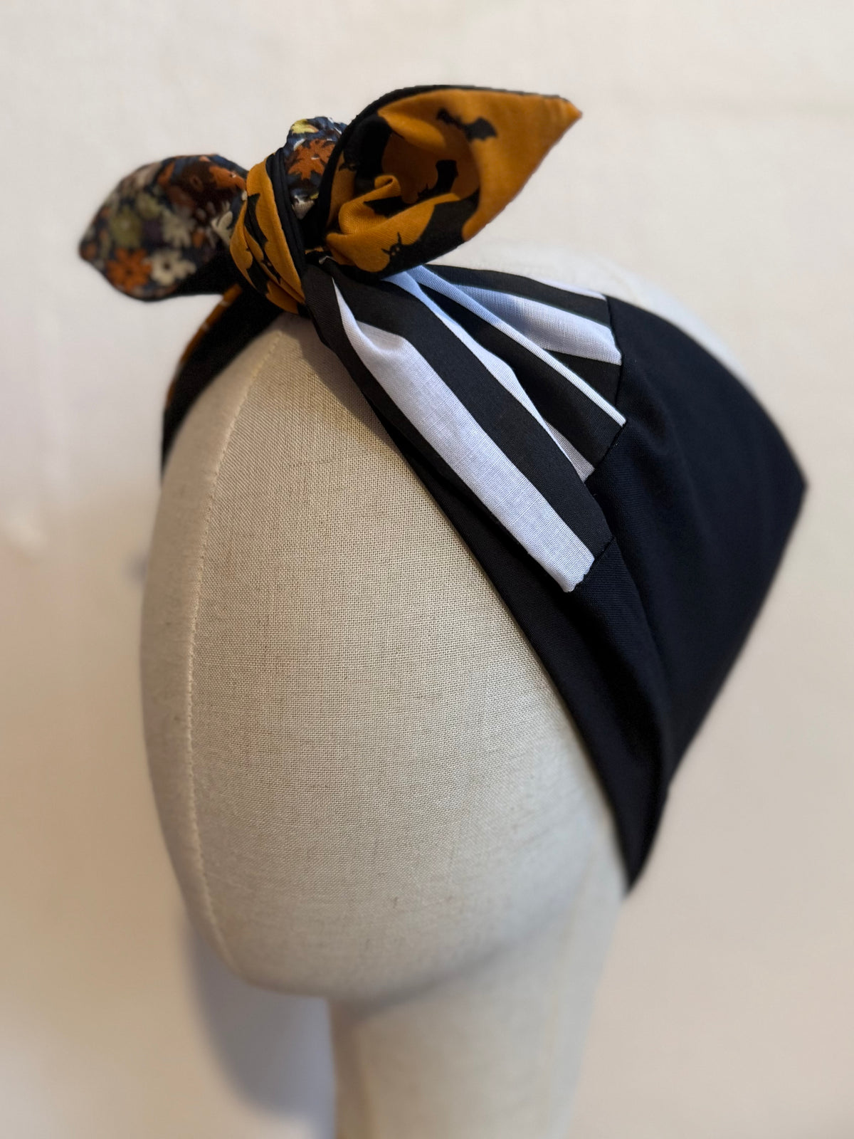 Halloween headscarf 