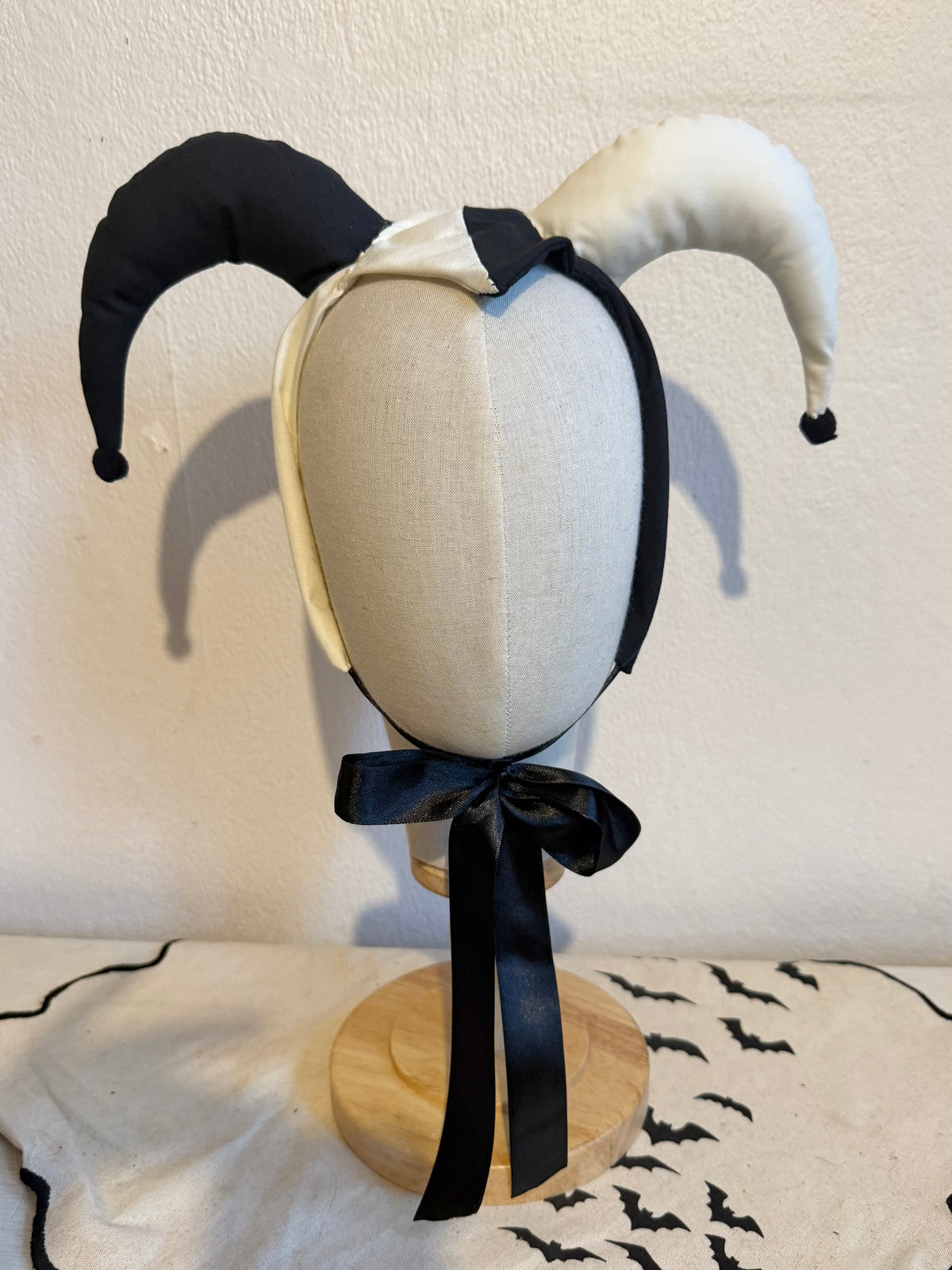 Jester hat