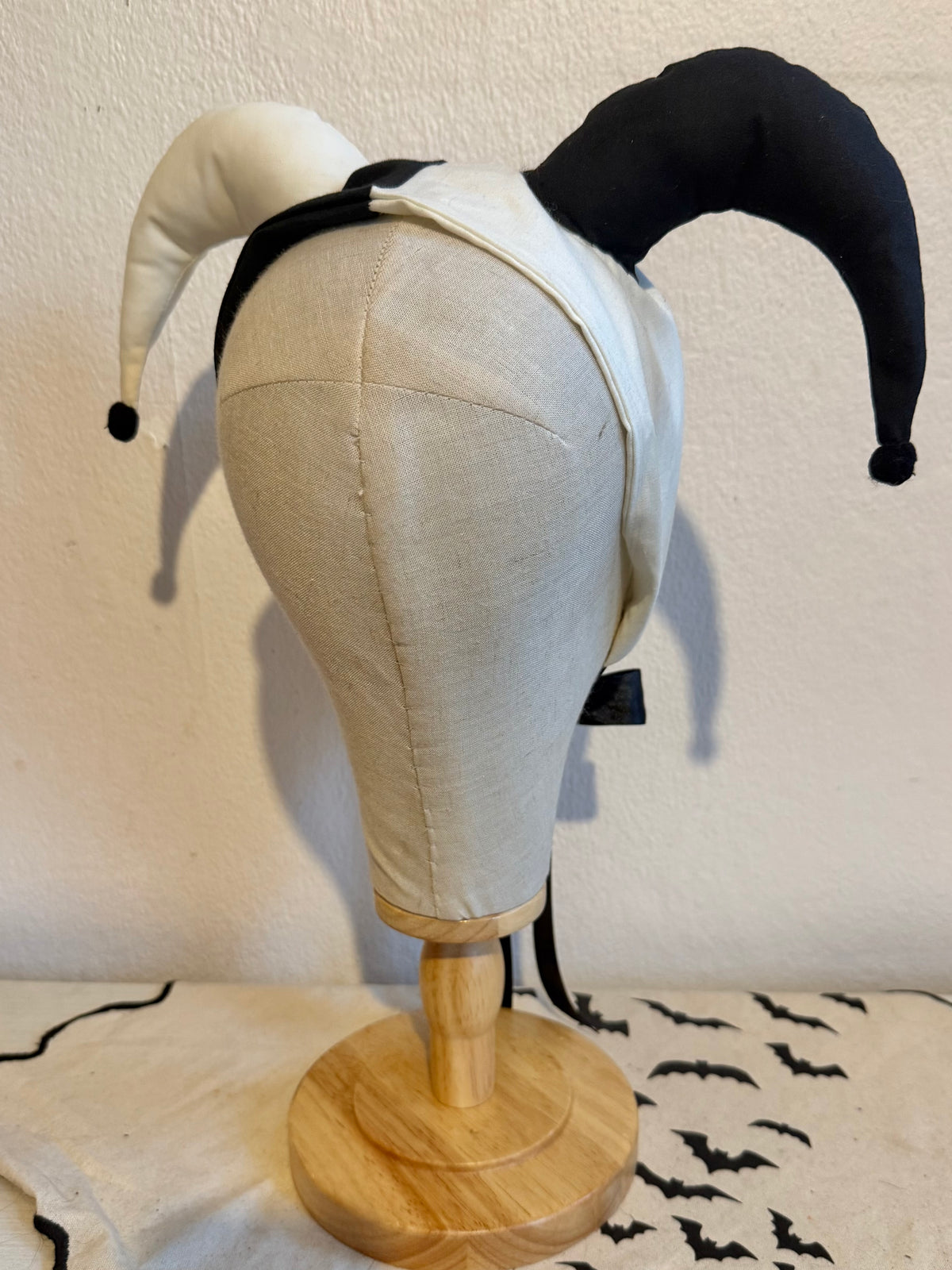 Jester hat